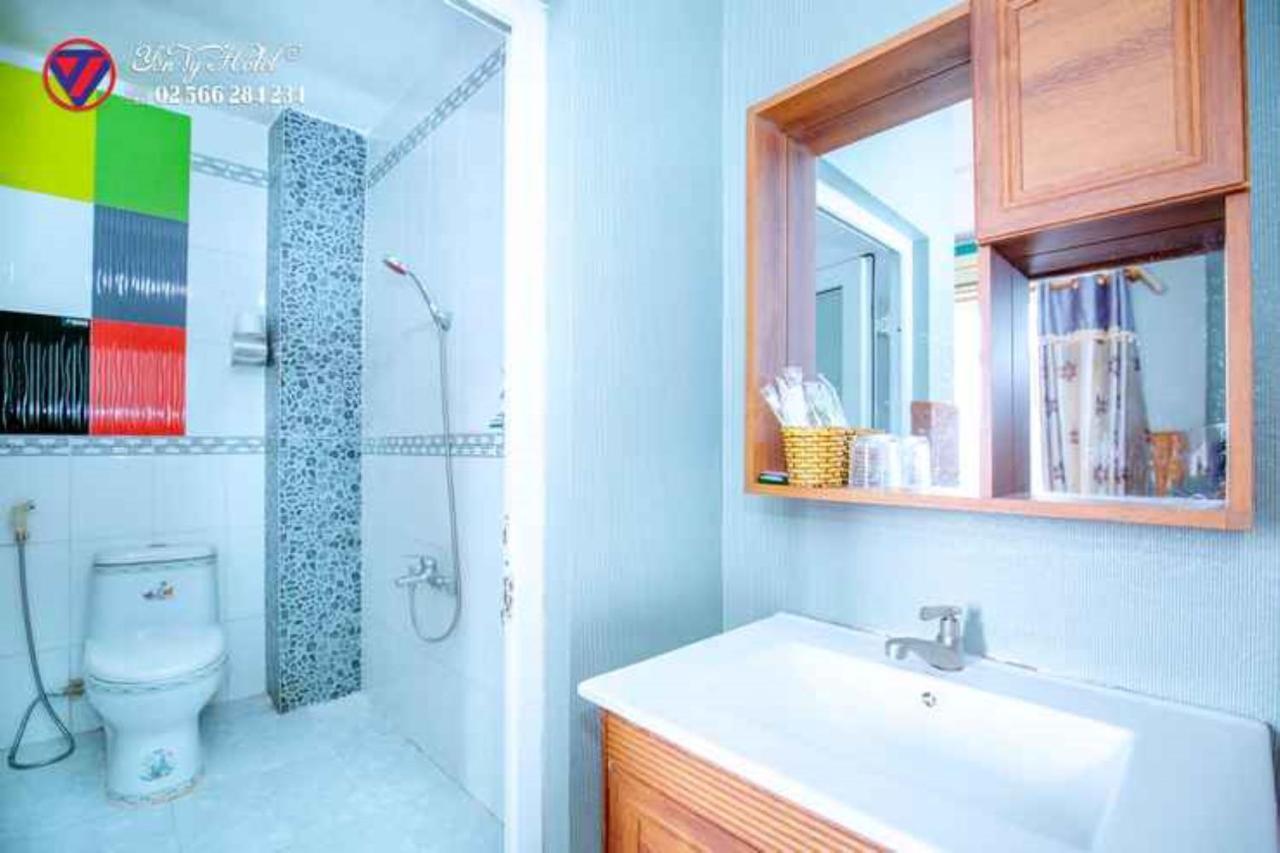 Yen Vy Hotel Quy Nhon Buitenkant foto