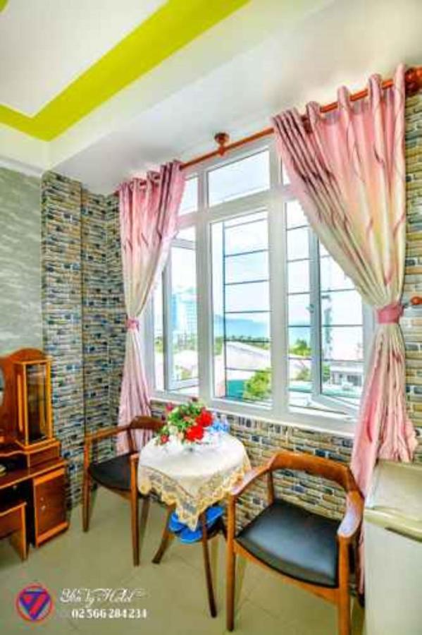 Yen Vy Hotel Quy Nhon Buitenkant foto