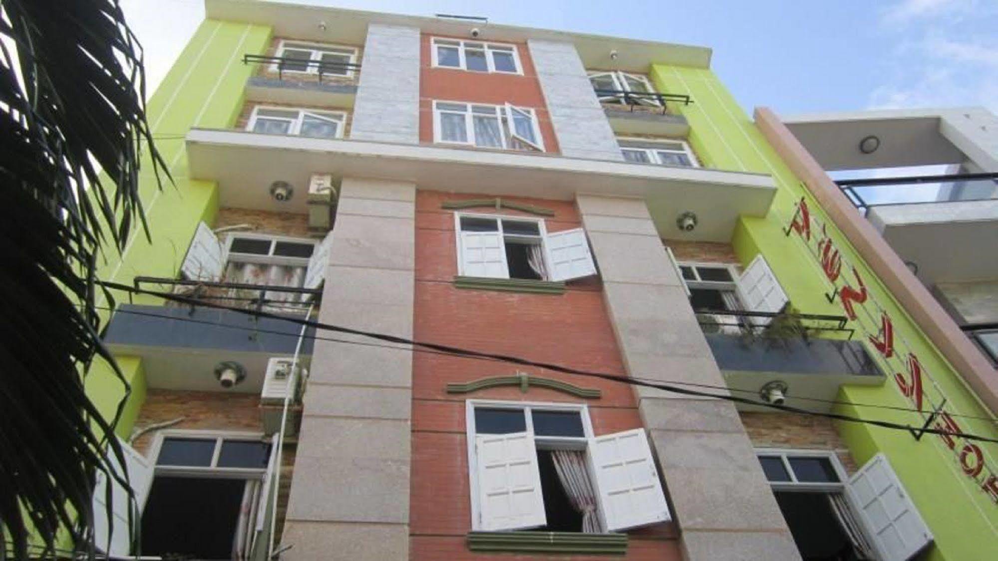 Yen Vy Hotel Quy Nhon Buitenkant foto